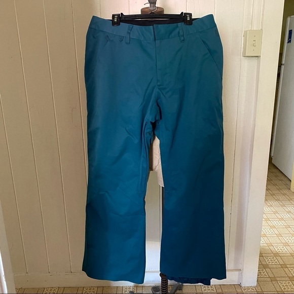 NEW ADIDAS Originals sz L Men's Snow Chino Pants Teal - Picture 1 of 7